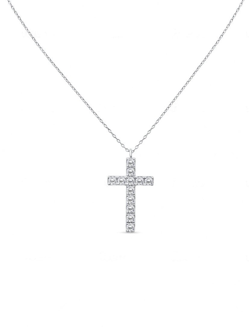 Classic Cross Pendant Necklace in rhodium-plated 925 sterling silver with cubic zirconia diamonds